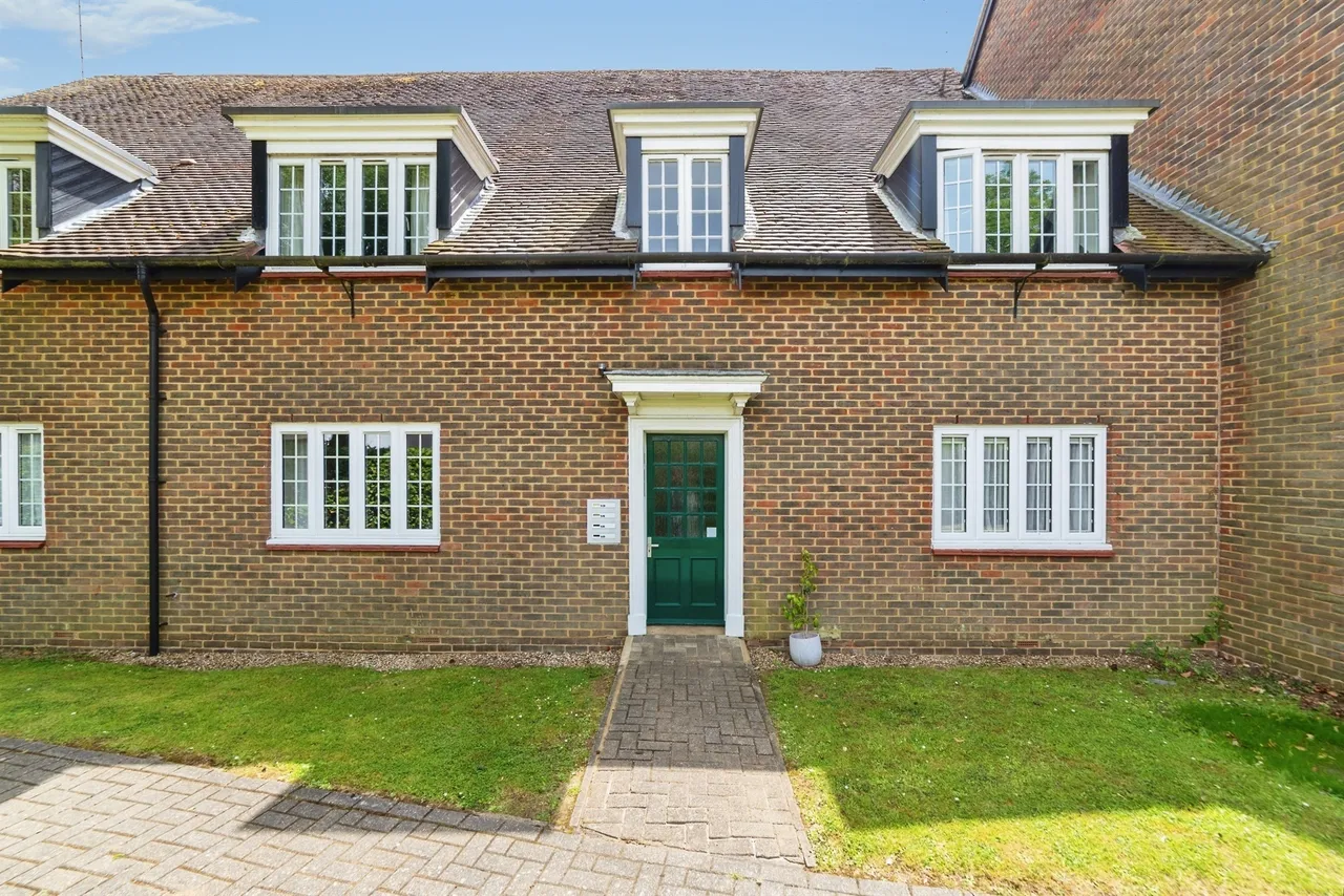 1 bed flat for sale — Barnside Court, WELWYN GARDEN CITY