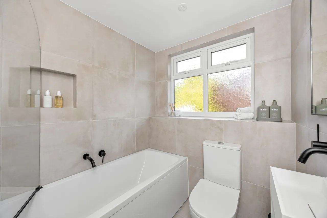 Farlington Avenue, Haywards Heath, RH16, photo 18
