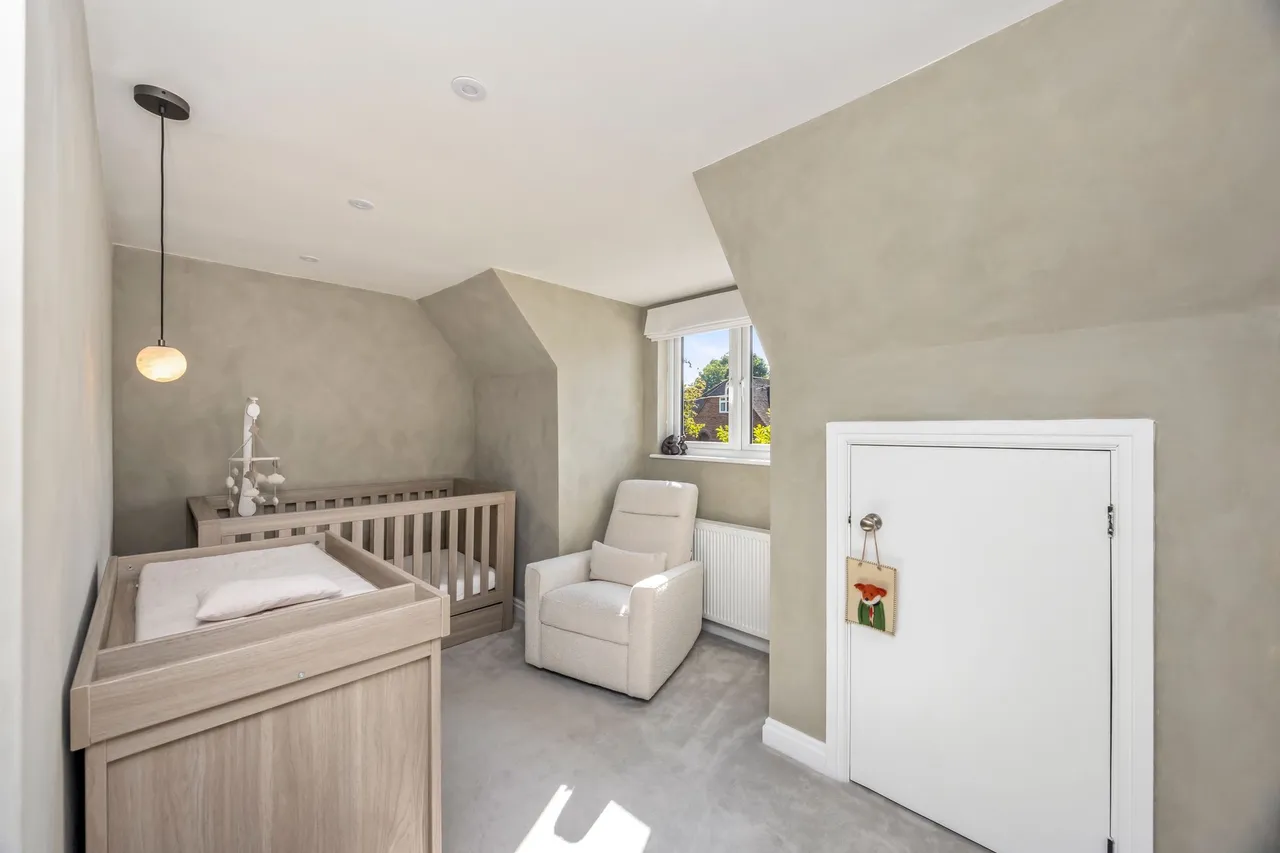 Farlington Avenue, Haywards Heath, RH16, photo 17