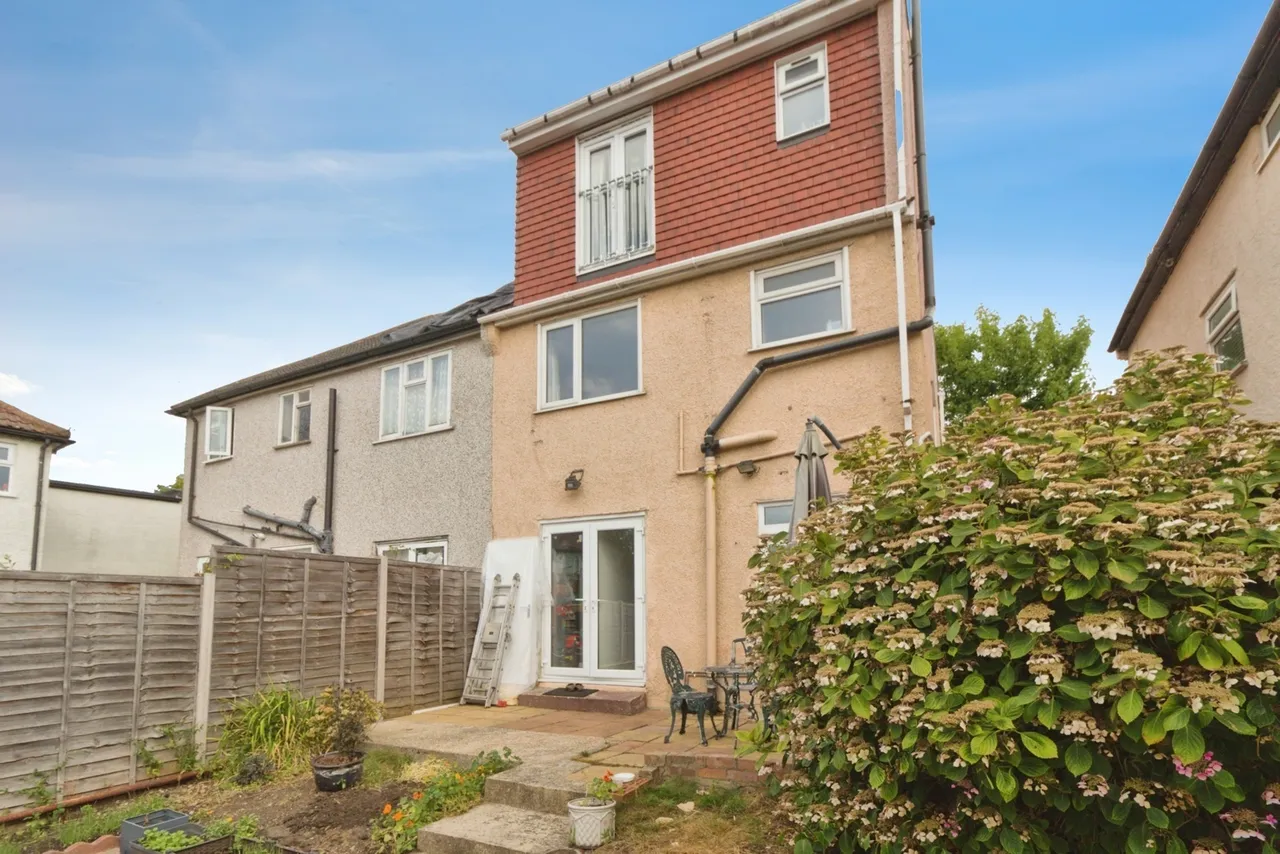 Bastion Road, London, SE2, photo 30
