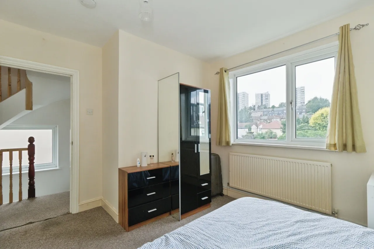 Bastion Road, London, SE2, photo 18