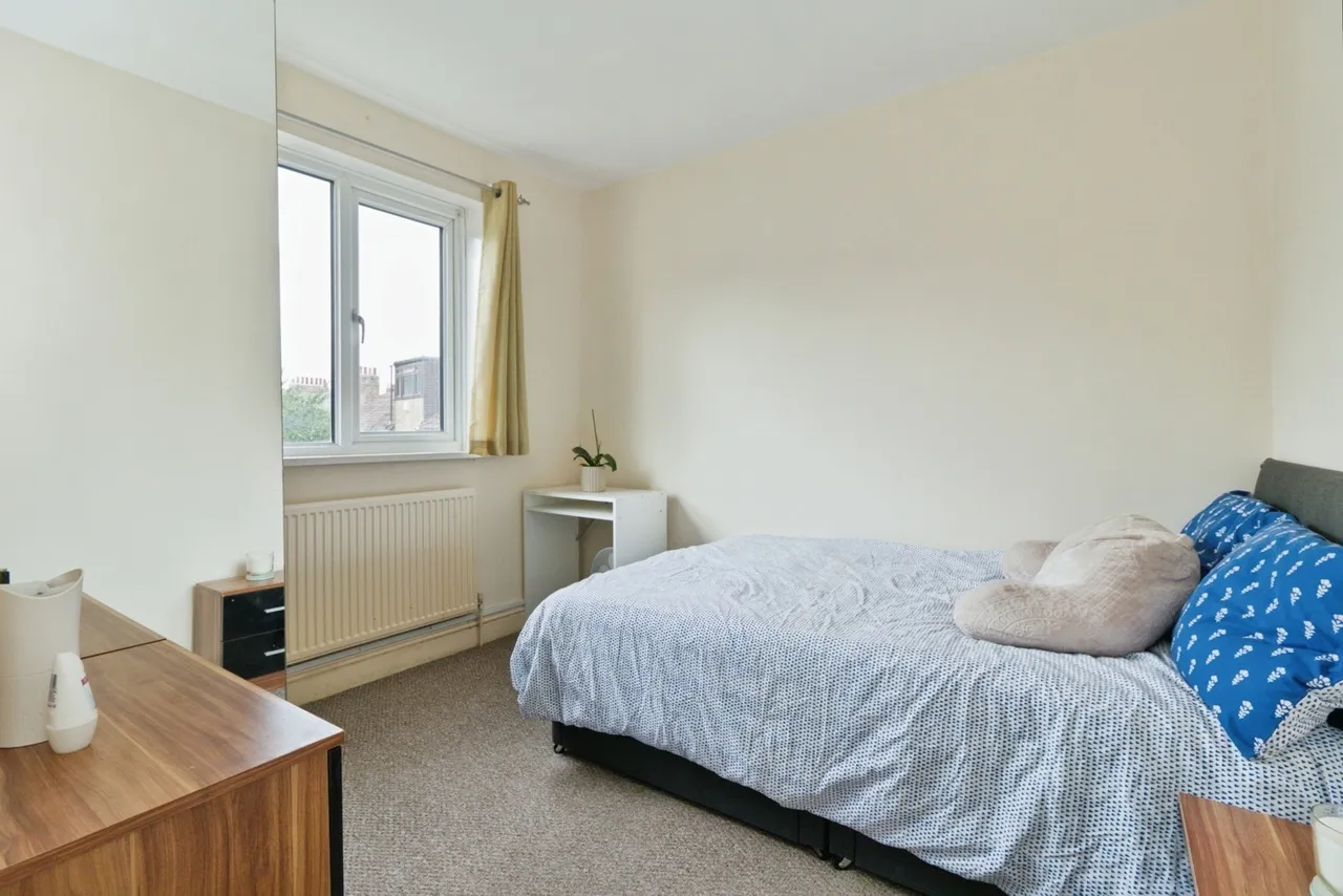 Bastion Road, London, SE2, photo 21