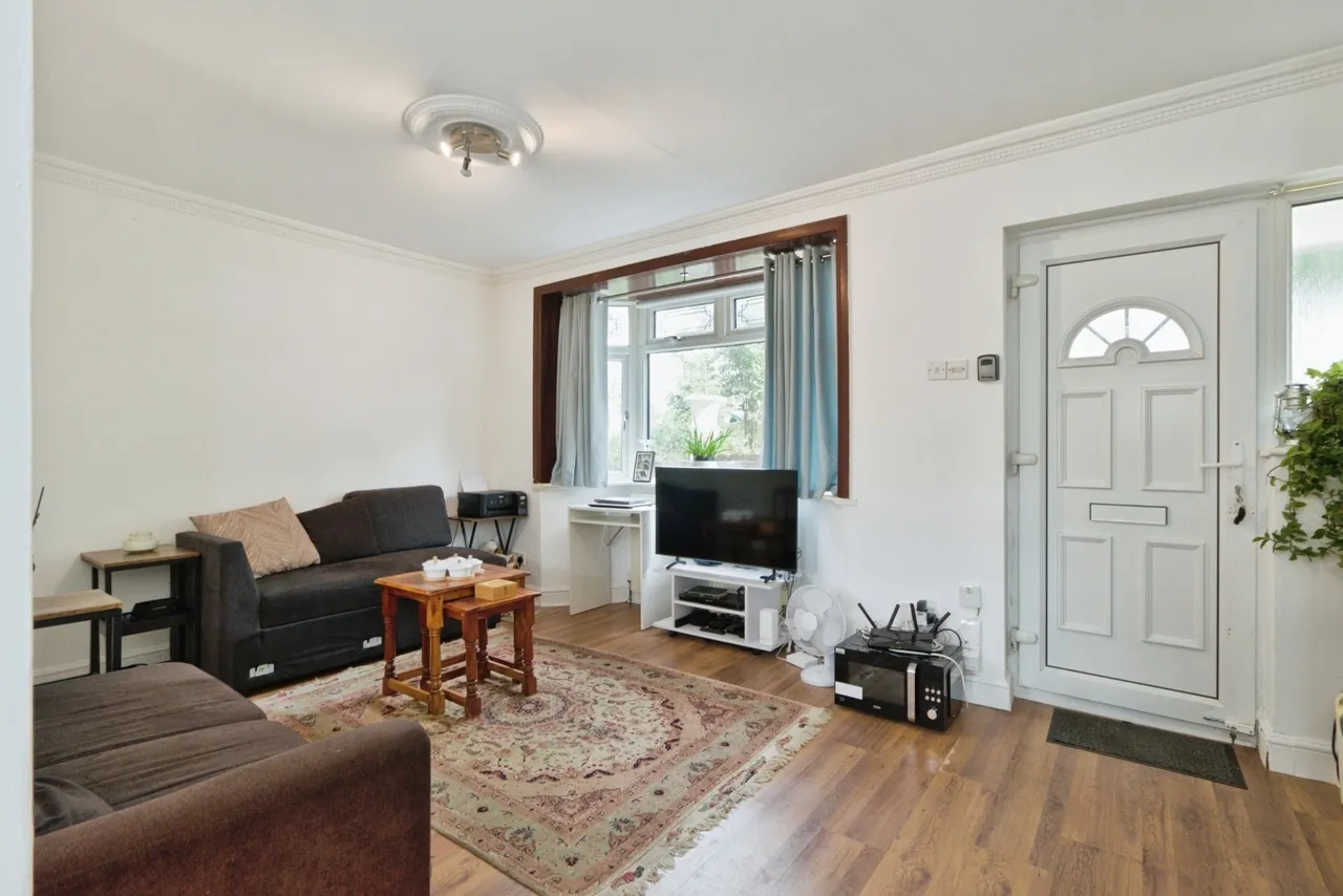 Bastion Road, London, SE2, photo 6
