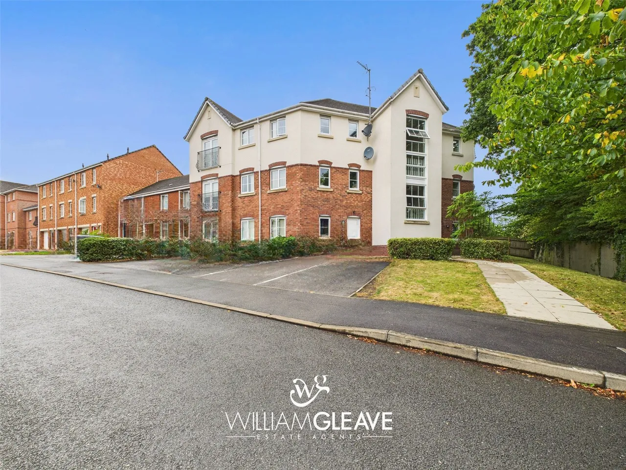 2 bed flat for sale — Pendinas, Wrexham, LL11 3BQ