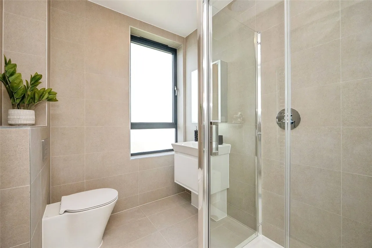 Guston Heights, Guston, Dover, Kent, CT15, photo 6