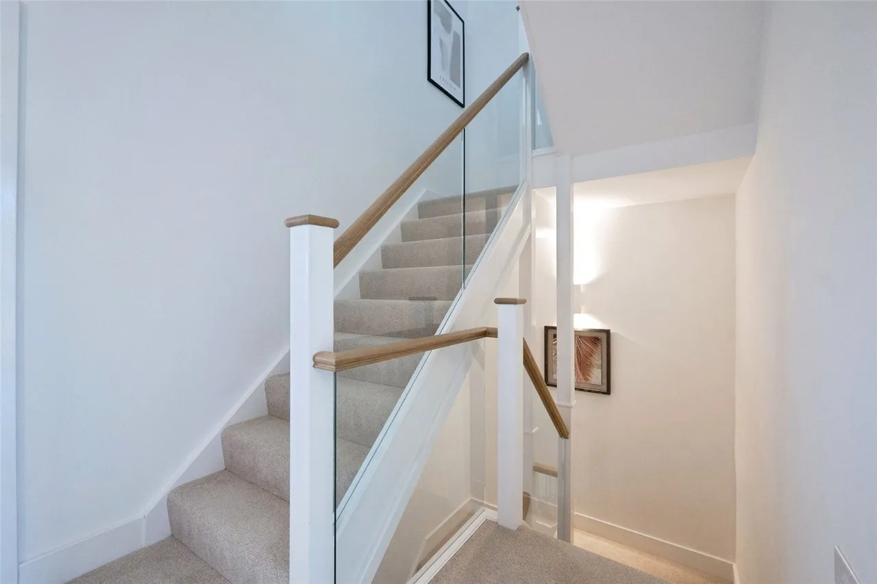 Guston Heights, Guston, Dover, Kent, CT15, photo 11