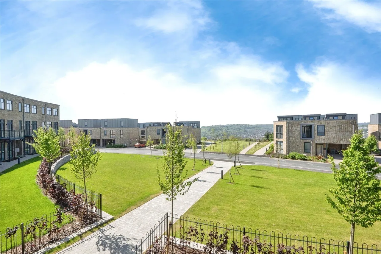 Guston Heights, Guston, Dover, Kent, CT15, photo 2