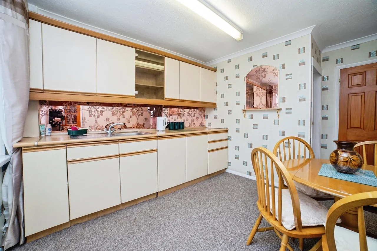 Simpson Road, Mansfield, Nottinghamshire, NG19, photo 7
