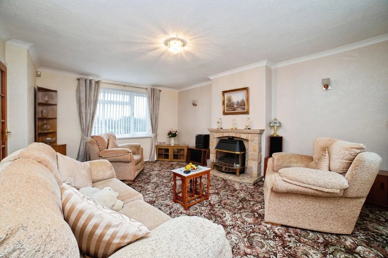 Simpson Road, Mansfield, Nottinghamshire, NG19, photo 2