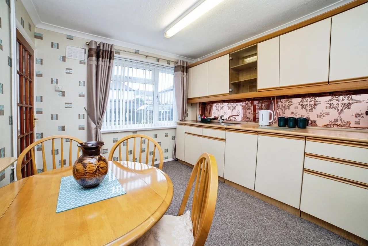 Simpson Road, Mansfield, Nottinghamshire, NG19, photo 8