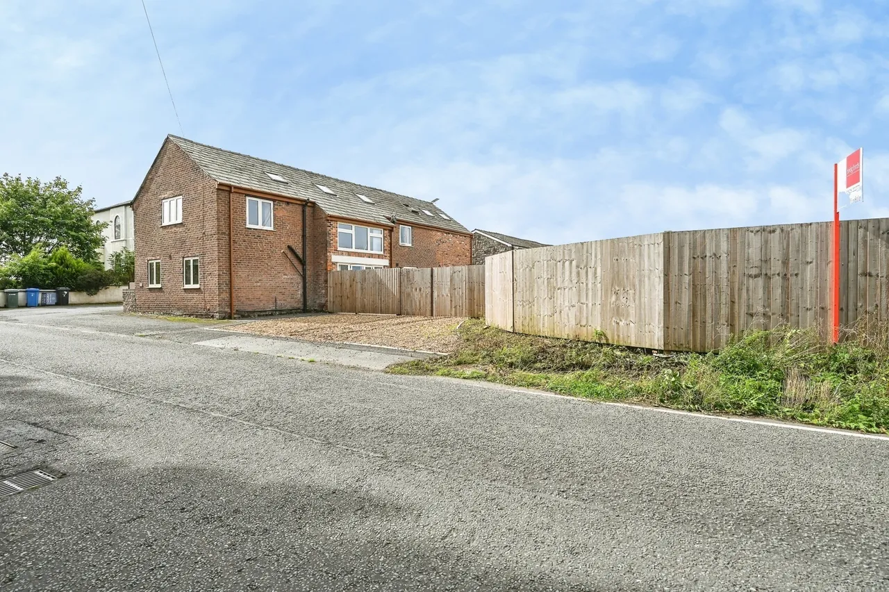 Tan House Lane, Warrington, WA5, photo 29
