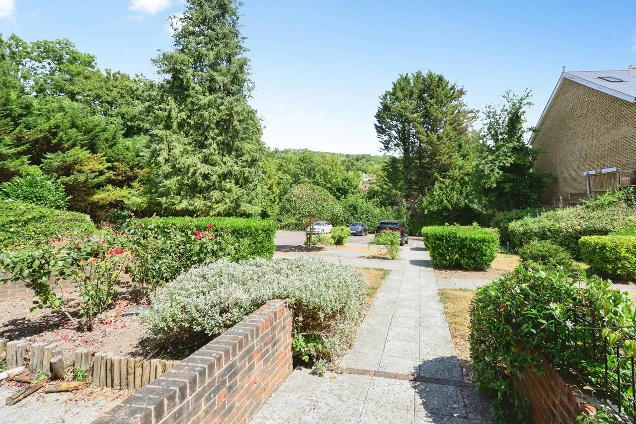 Valley Road, Kenley, Surrey, CR8, photo 6
