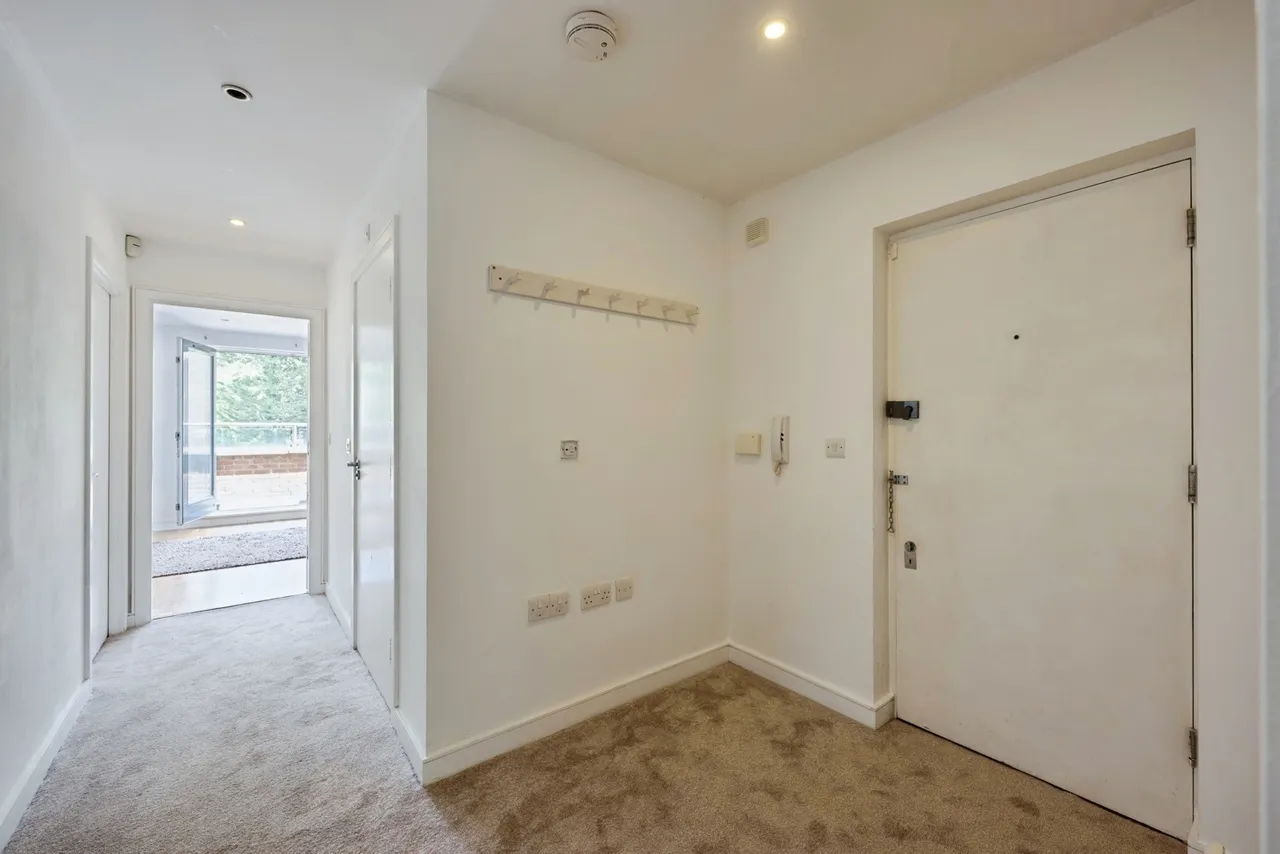 Valley Road, Kenley, Surrey, CR8, photo 16