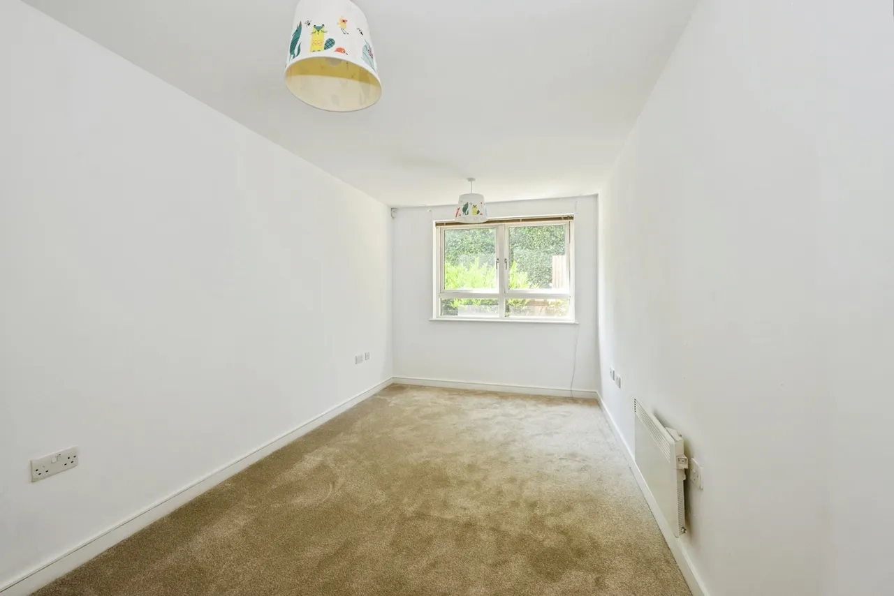 Valley Road, Kenley, Surrey, CR8, photo 8