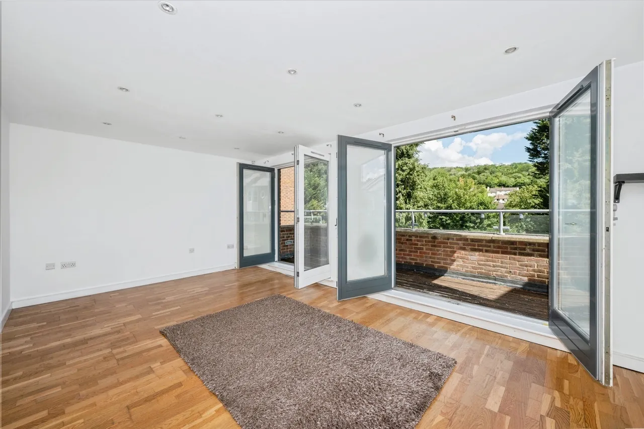 Valley Road, Kenley, Surrey, CR8, photo 15
