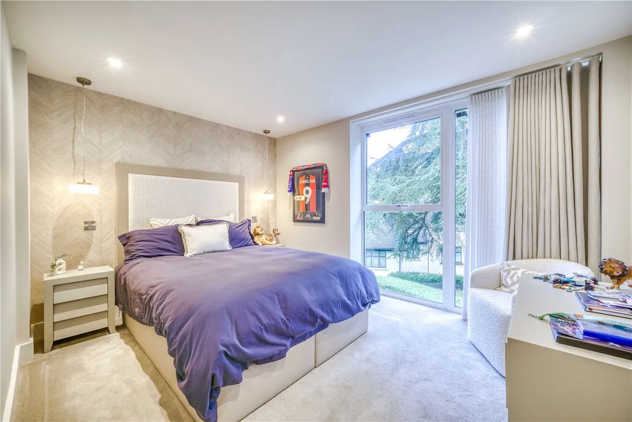 Lilliput Road, Poole, Dorset, BH14, photo 10