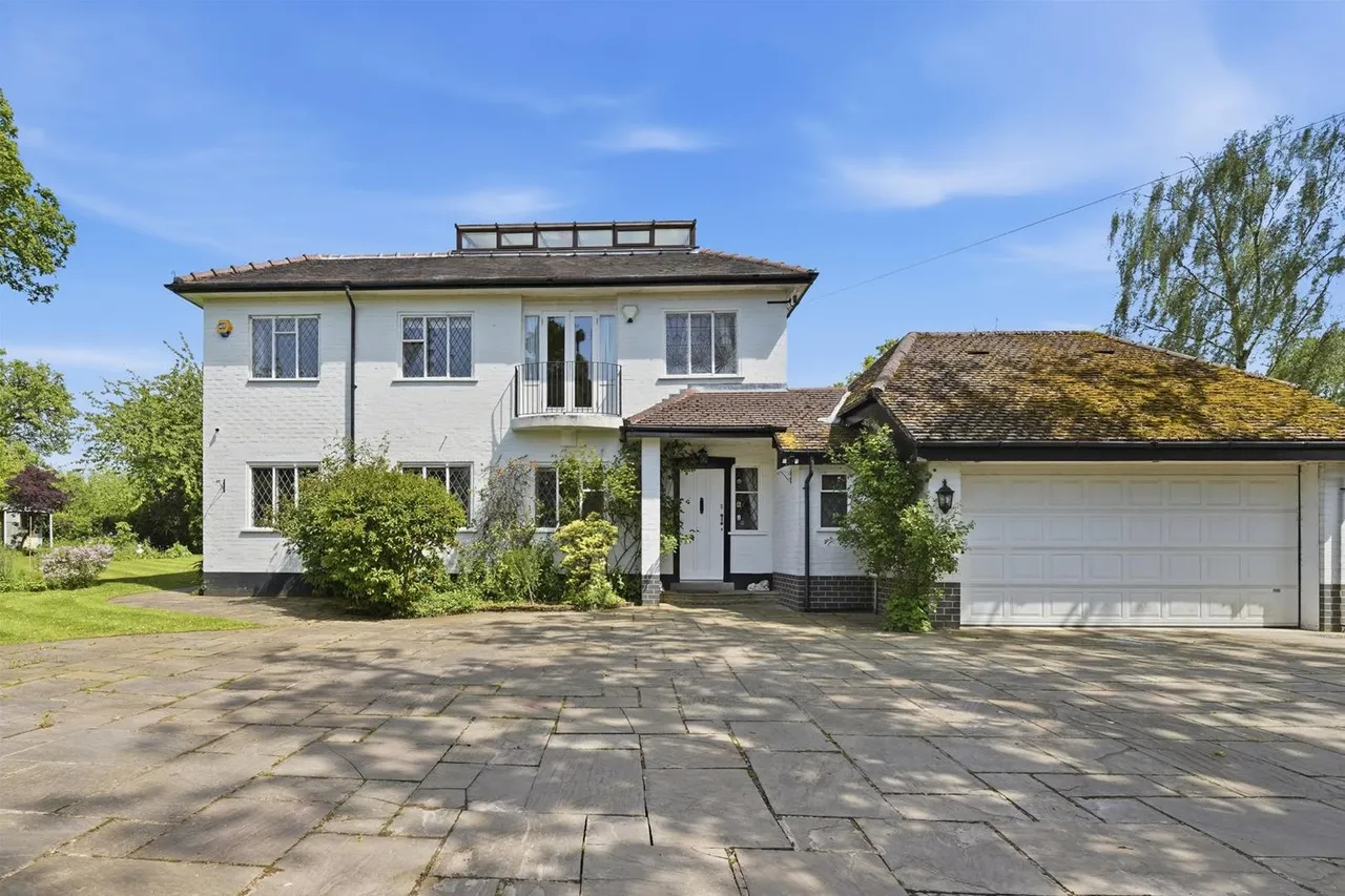 4 bed house to rent — Butley Lanes, Prestbury, Macclesfield