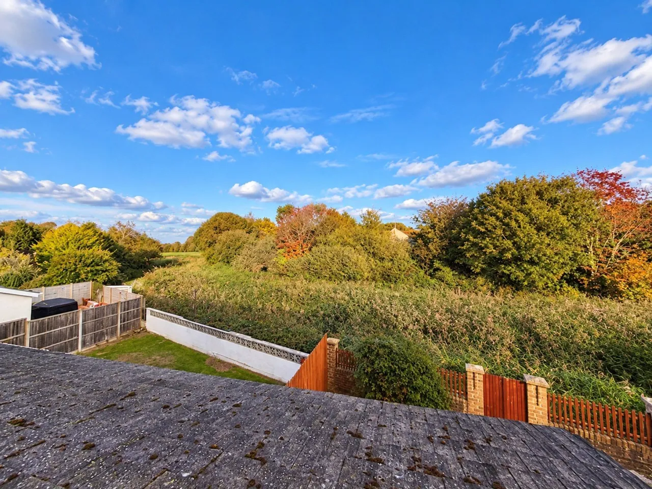 Laurel Drive, Uphill, BS23, photo 11