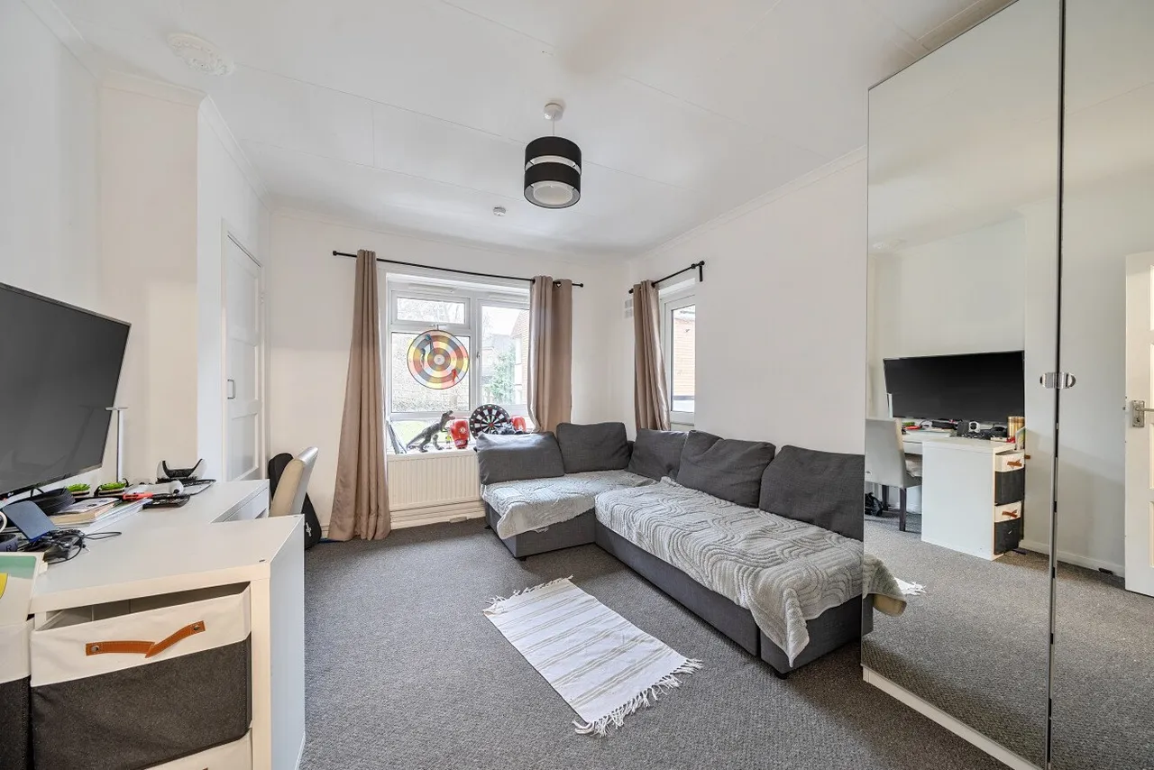 Larkfield Close, Hayes, Kent, BR2, photo 5