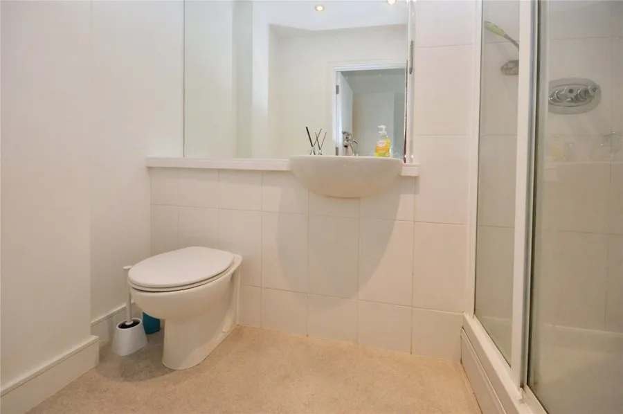 with 2 bedrooms in Stansted, CM24, photo 7