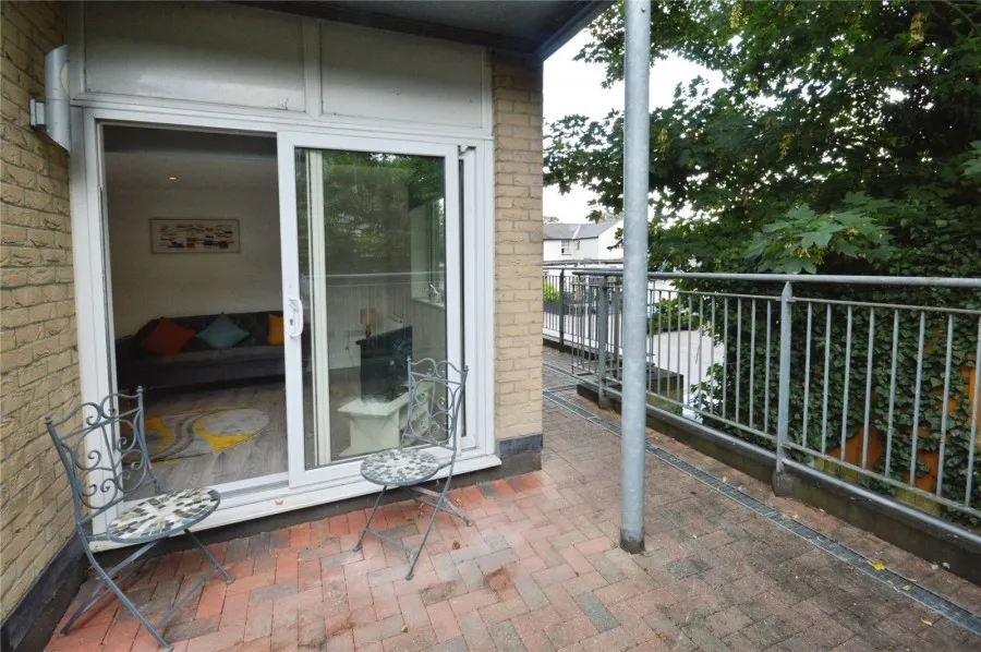 with 2 bedrooms in Stansted, CM24, photo 11