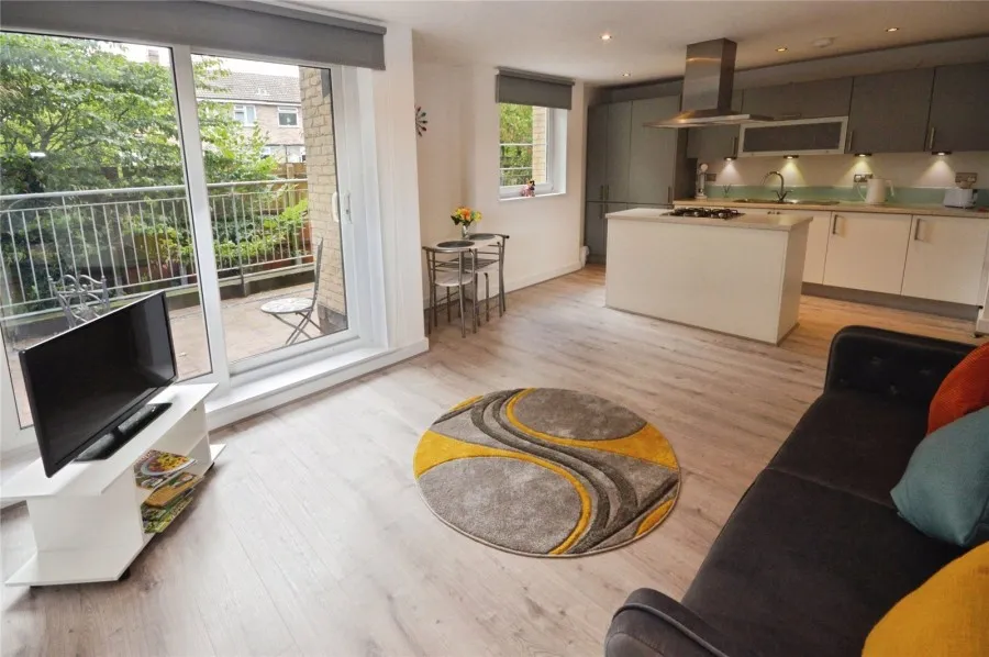 with 2 bedrooms in Stansted, CM24, photo 12