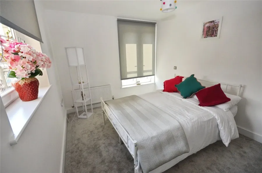 with 2 bedrooms in Stansted, CM24, photo 6
