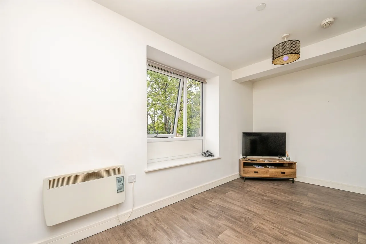 Unicorn Hill, Redditch, photo 6