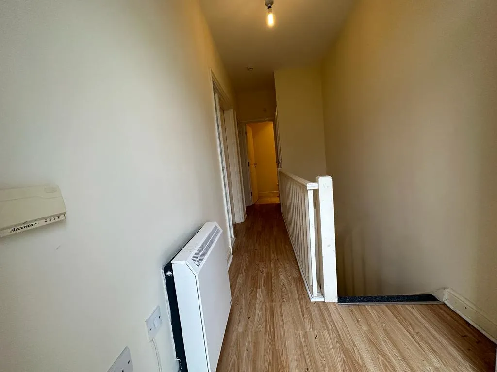 511 Bury Old Road, Manchester, M25, photo 4