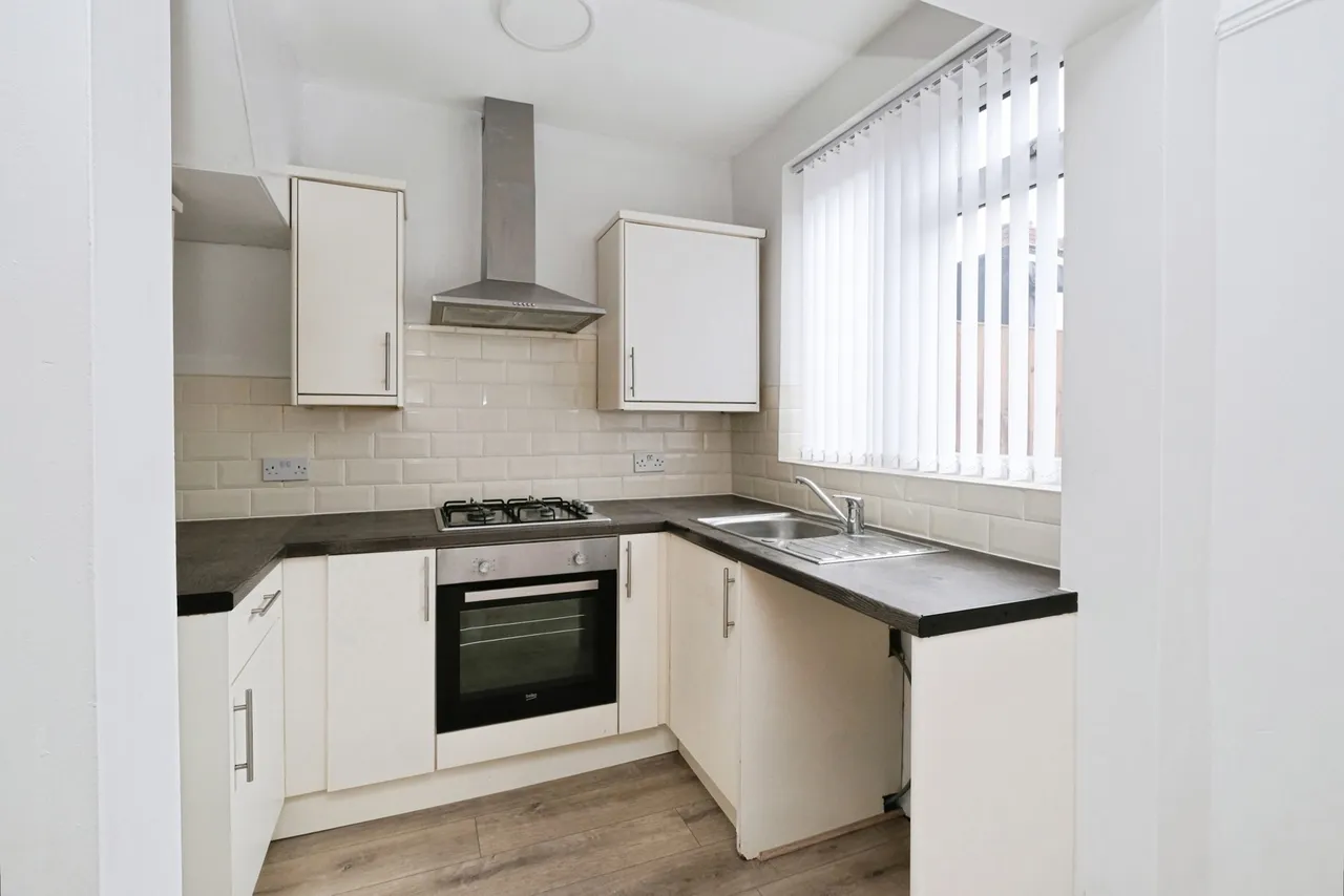 Saville Road, Old Swan, L13, photo 8