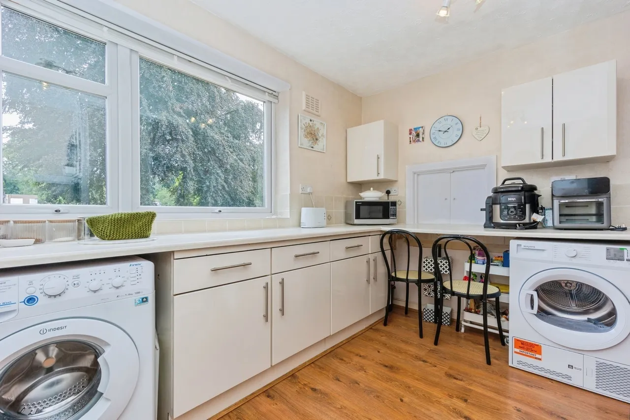 Brooklands Road, Sale, Greater Manchester, M33, photo 9