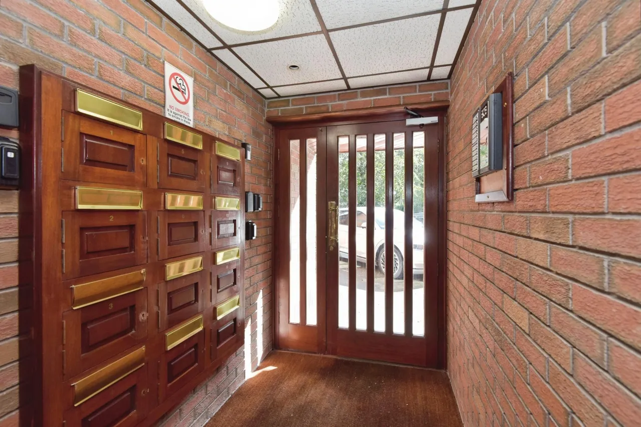 Queens Park Avenue, Stoke-on-trent, ST3, photo 6