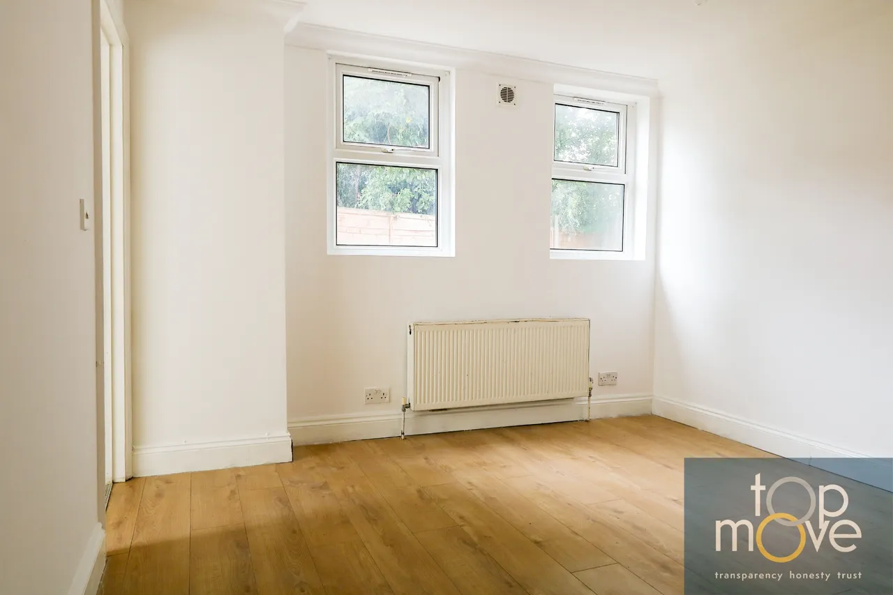 Birchanger Road, South Norwood, SE25, photo 3