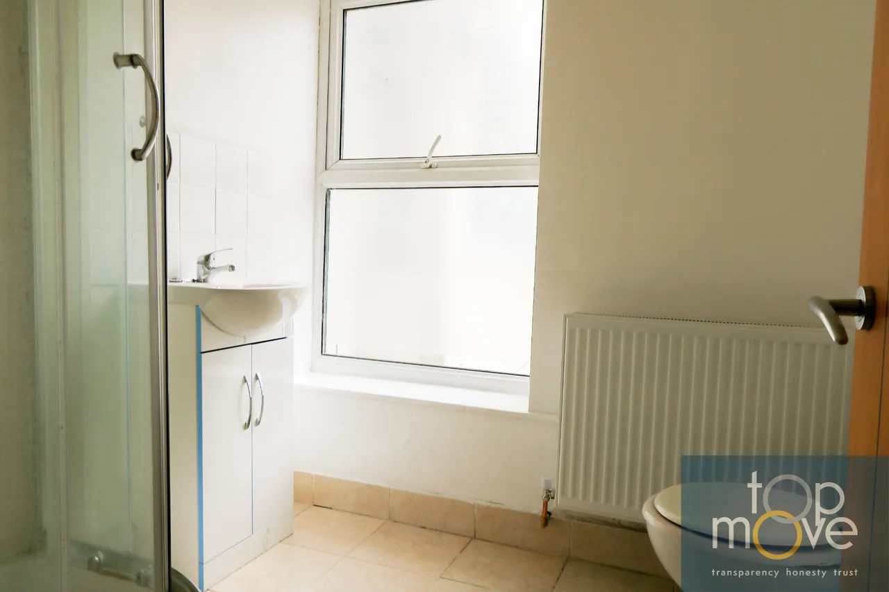 Birchanger Road, South Norwood, SE25, photo 8