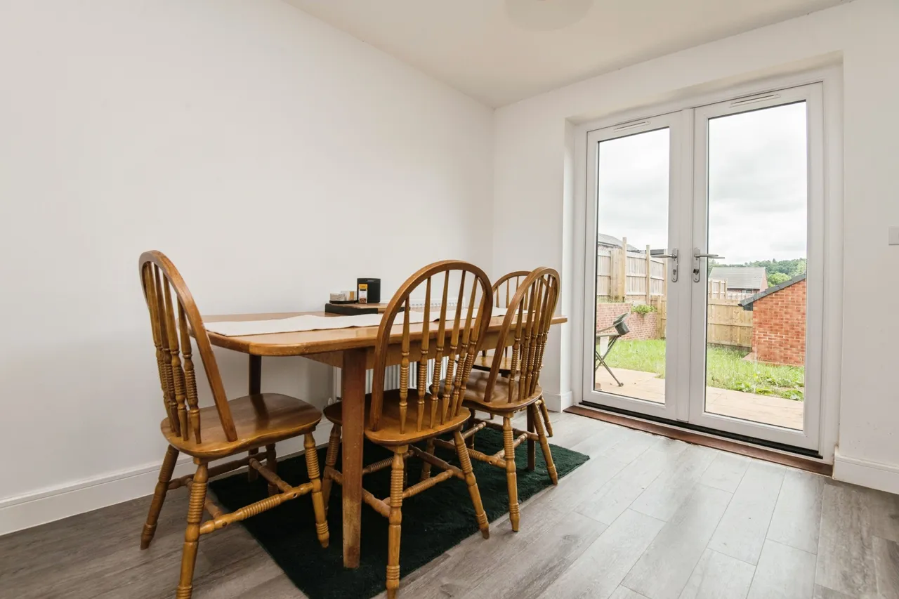 Elizabeth Road, Cullompton, EX15, photo 6