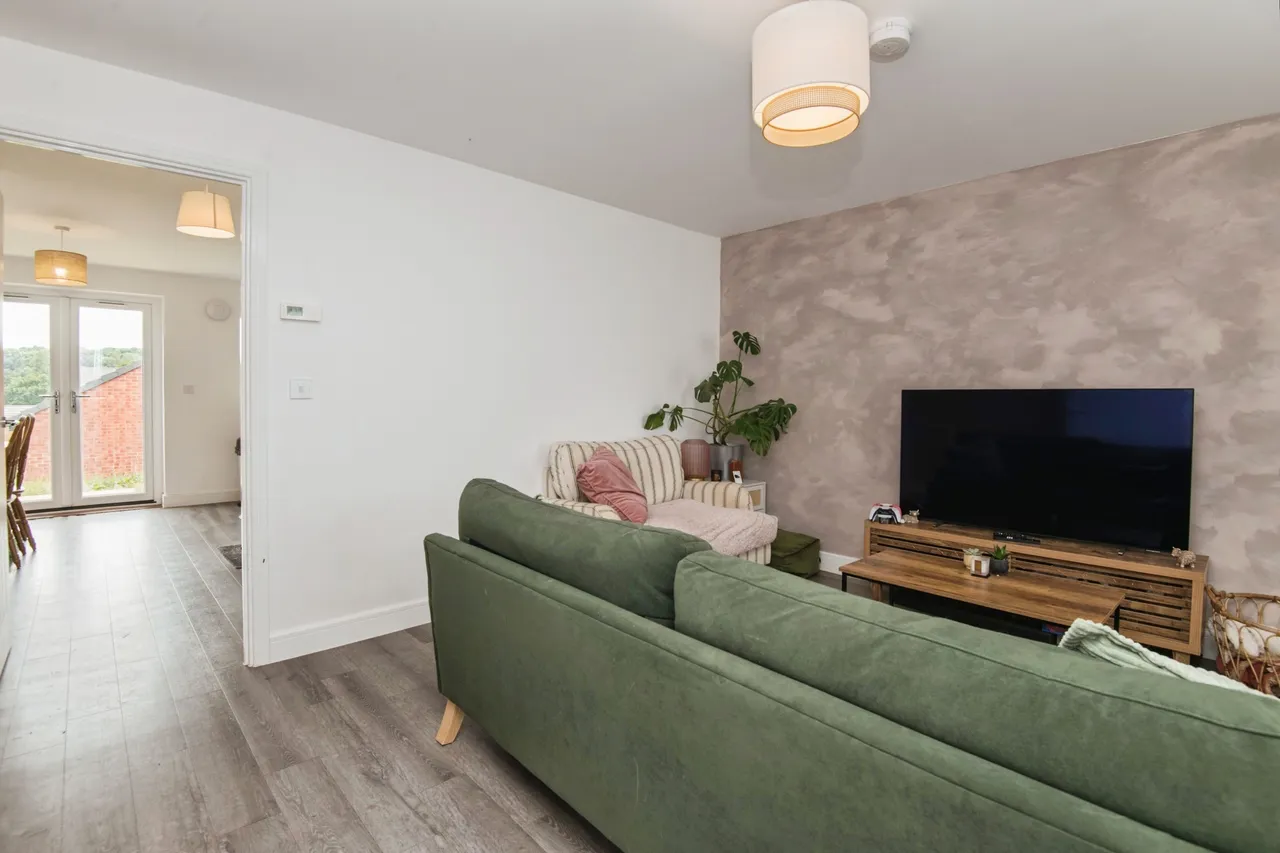 Elizabeth Road, Cullompton, EX15, photo 8