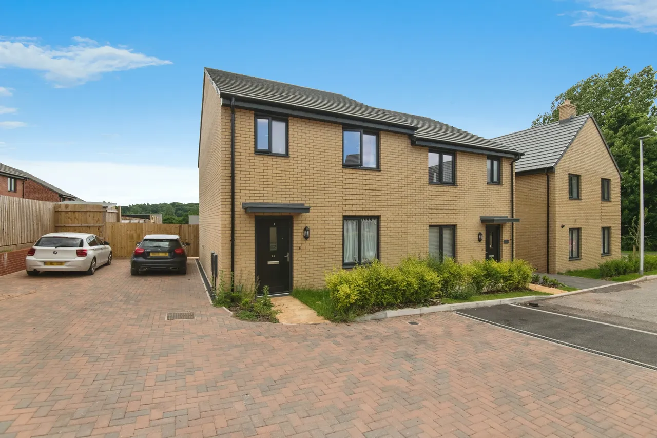 Elizabeth Road, Cullompton, EX15, photo 14