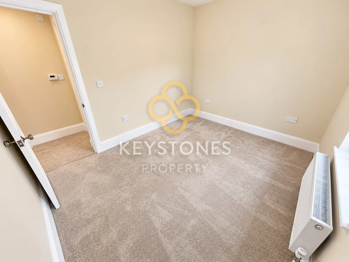 Billet Road, Romford, RM6, photo 12