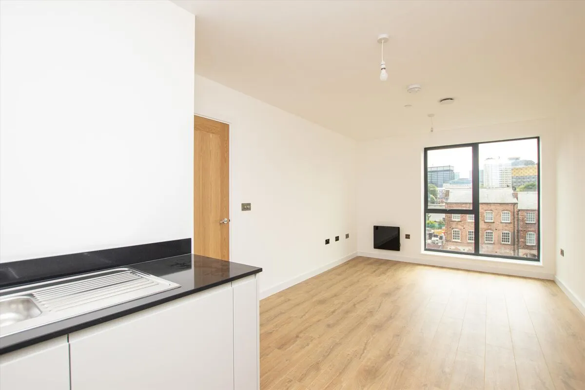 Camden Drive, B1, photo 4