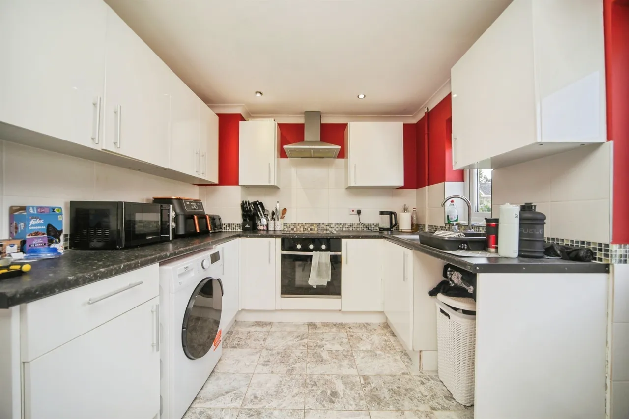 Falcon Way, Beck Row, Bury St. Edmunds, photo 6