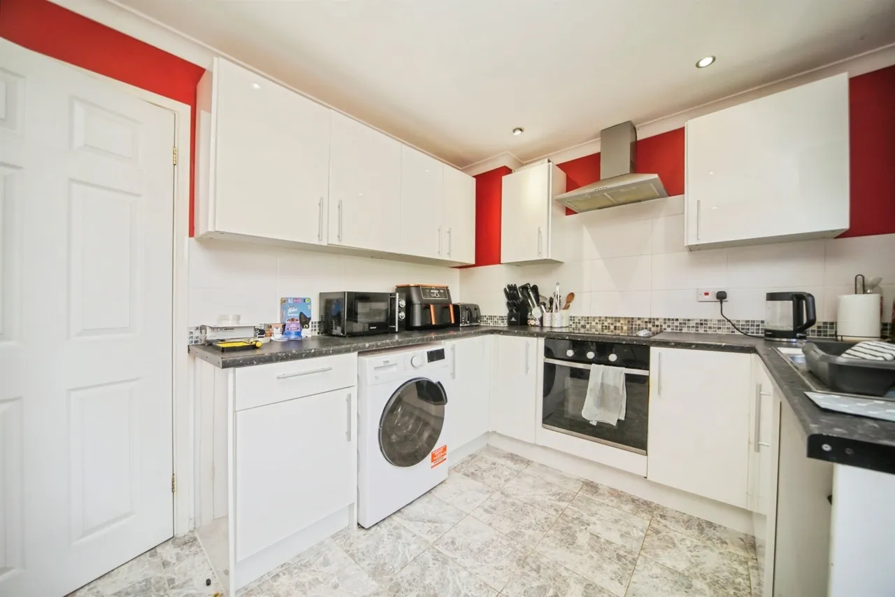 Falcon Way, Beck Row, Bury St. Edmunds, photo 8