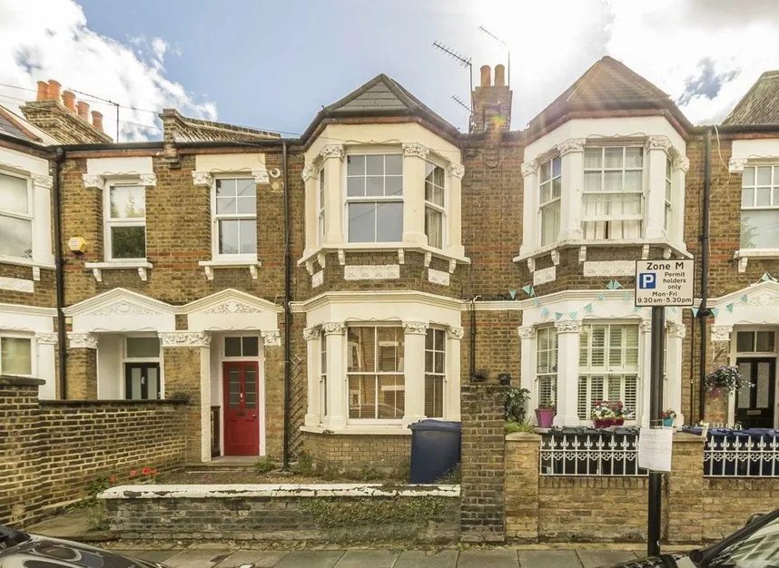 3 bed flat to rent, Beaumont Road, Chiswick, W4
