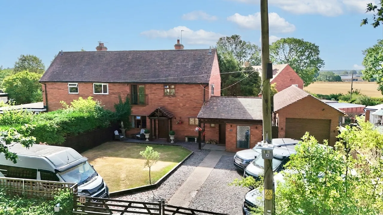 3 bed house for sale, The Yelves, Hinstock, TF9