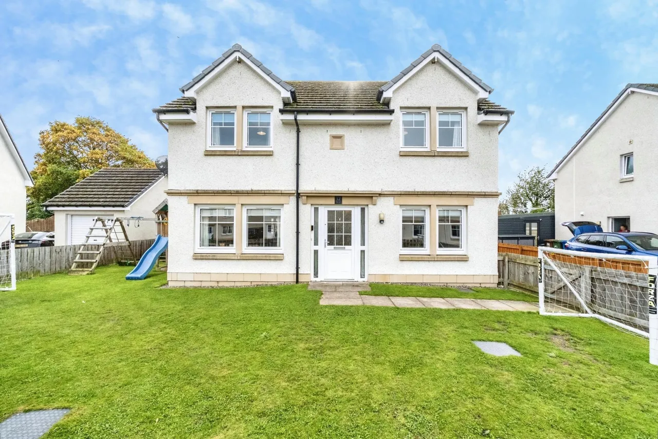 4 bed house for sale, Bronze Heuk, Inverness, IV1