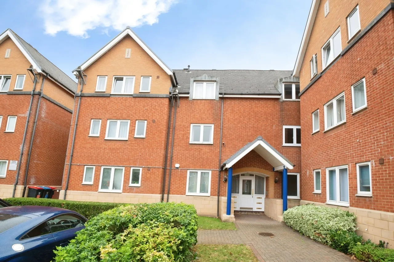 Corvette Court, Cardiff, CF10, photo 11