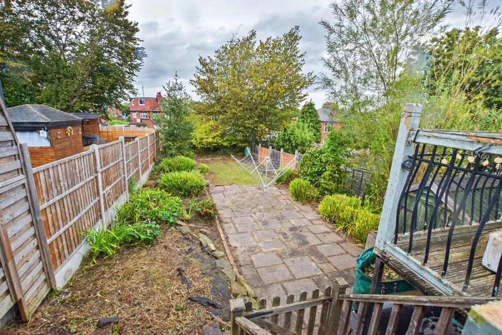 Armley Grange Avenue, Leeds, LS12, photo 18