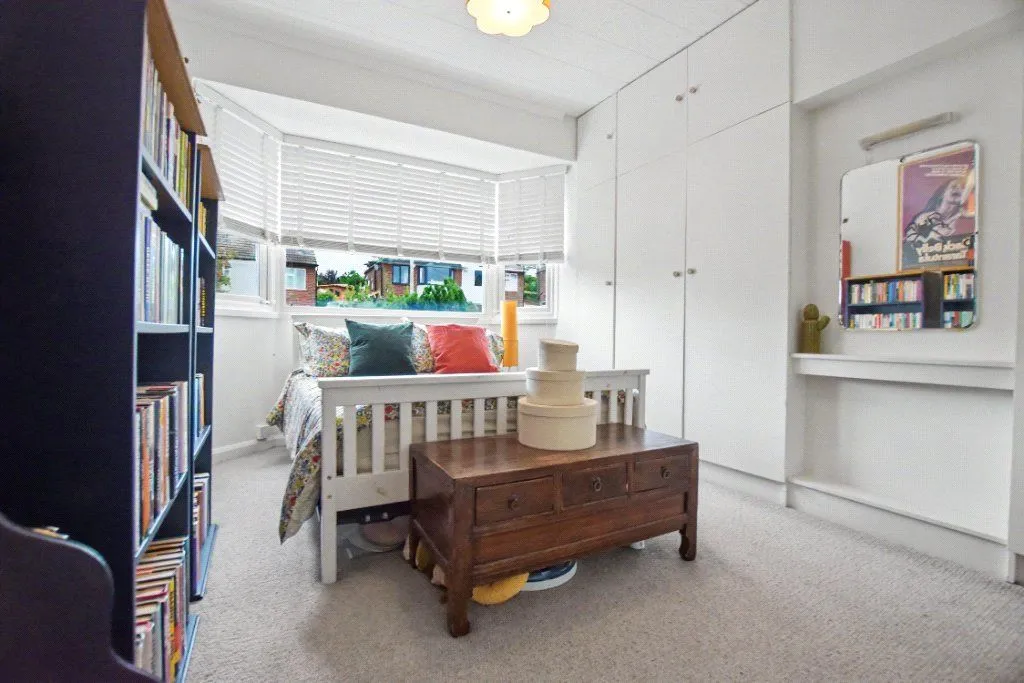 Armley Grange Avenue, Leeds, LS12, photo 6