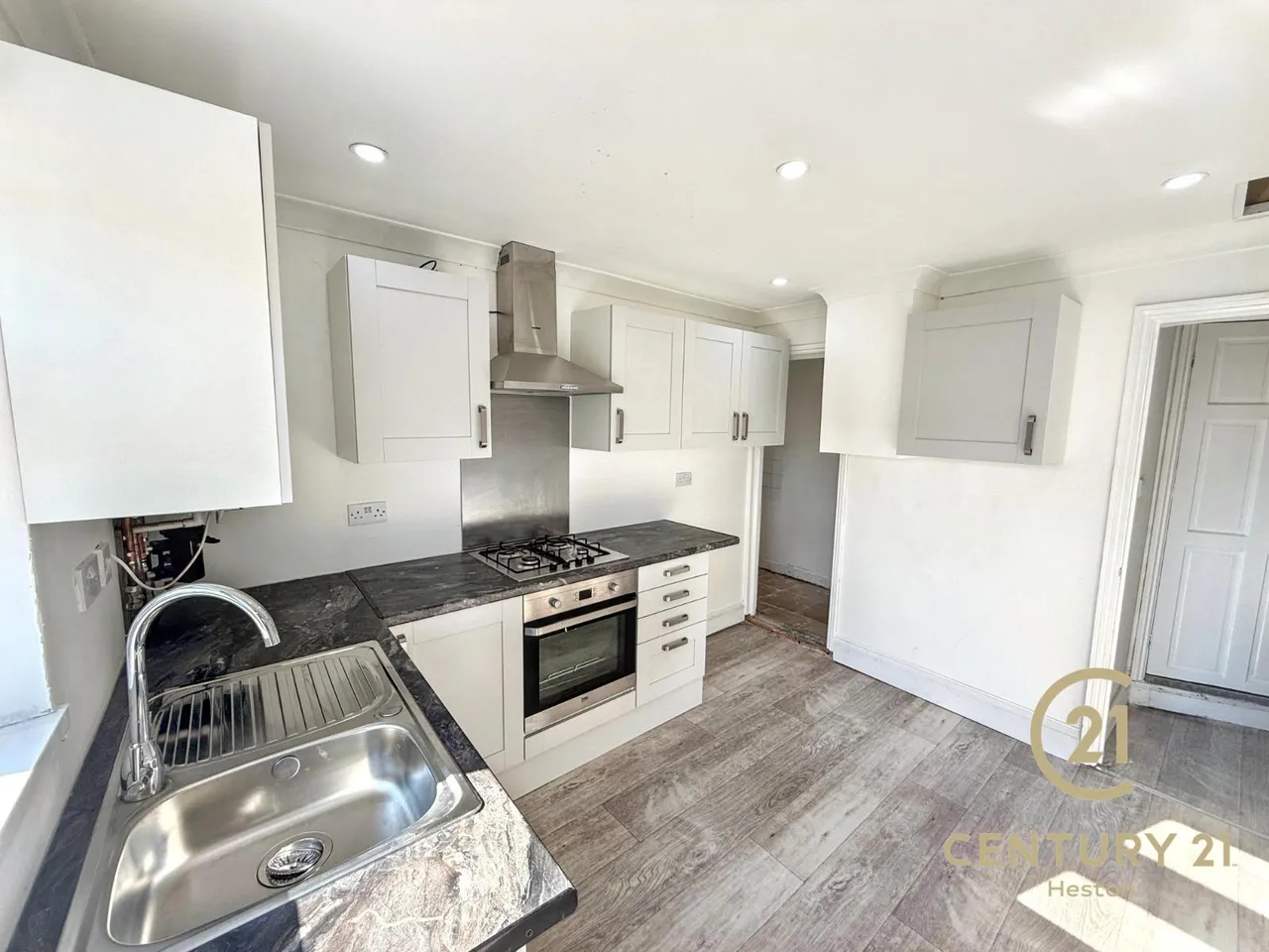 Orchard Avenue, Hounslow, TW5, photo 5