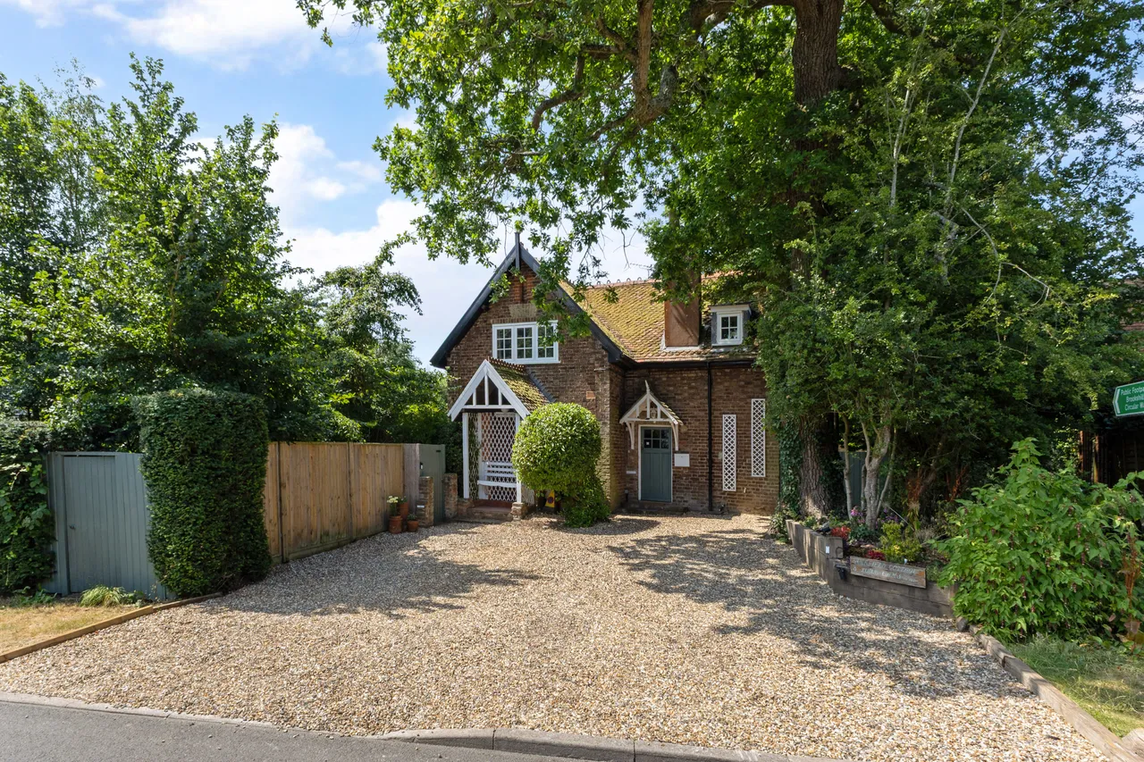 Clamp Hill, Stanmore, HA7, photo 3