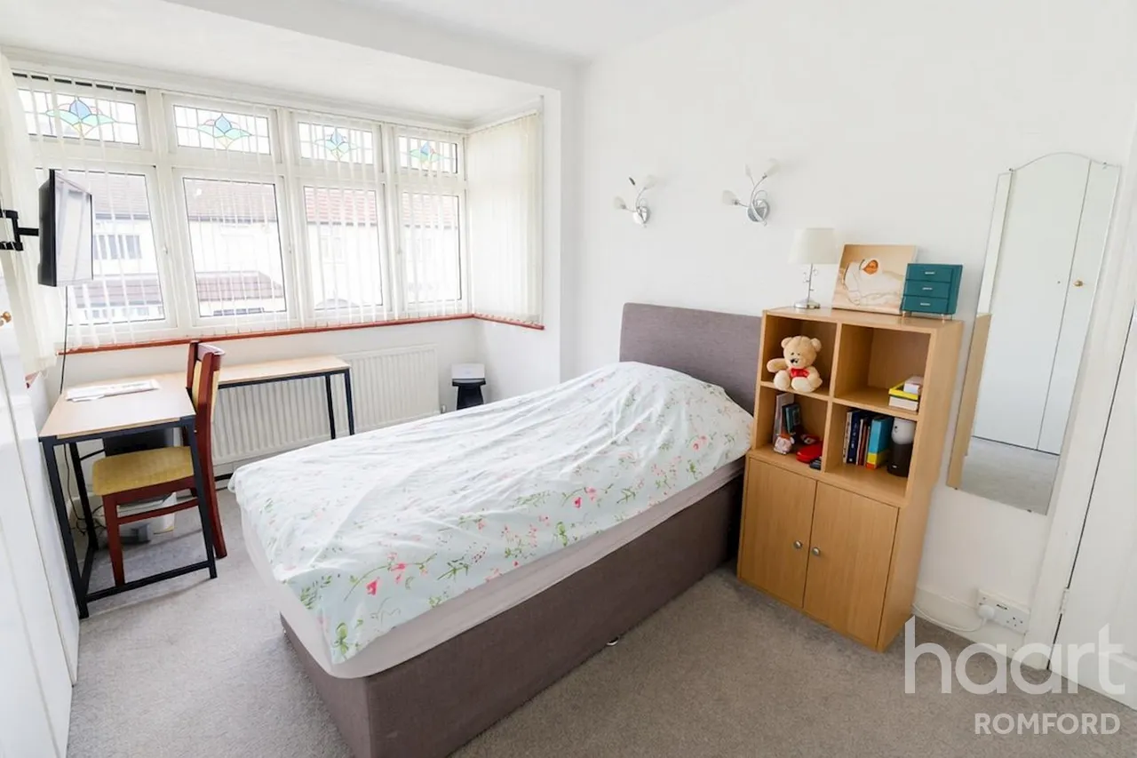 Romford, RM7, photo 12